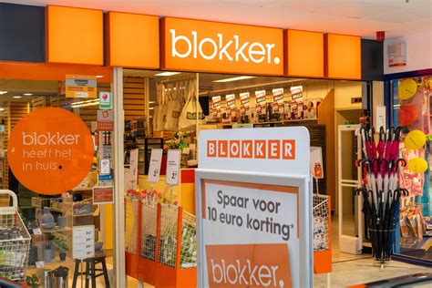 Blokker .